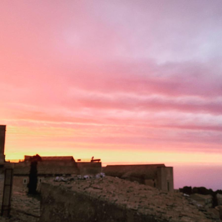 Casa Cattauro Camere Vista Cielo Erice Buitenkant foto